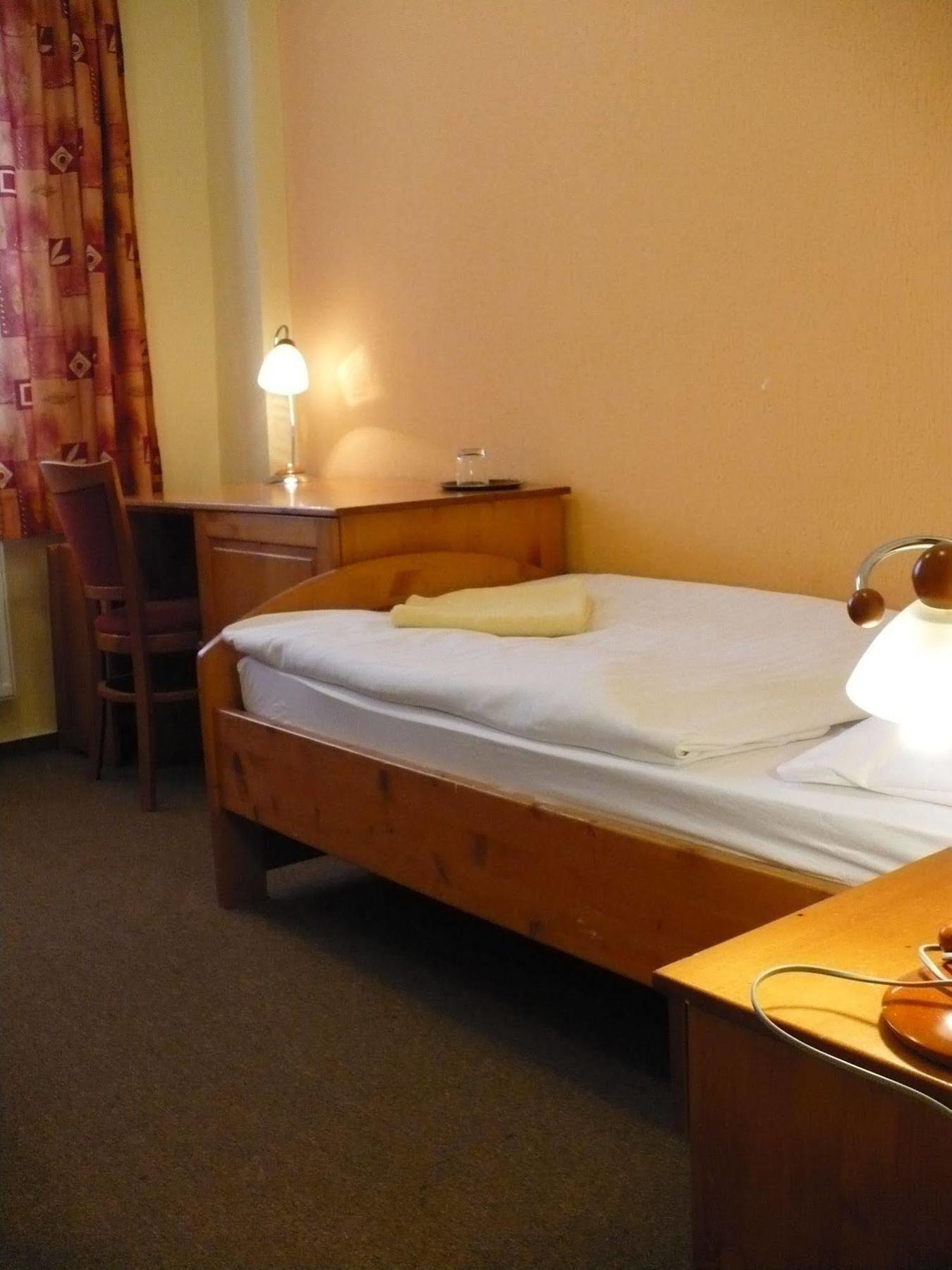 Motel Ranc Ружомберок Экстерьер фото